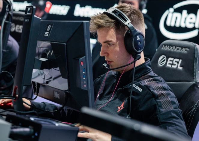 3的落败 3的落败